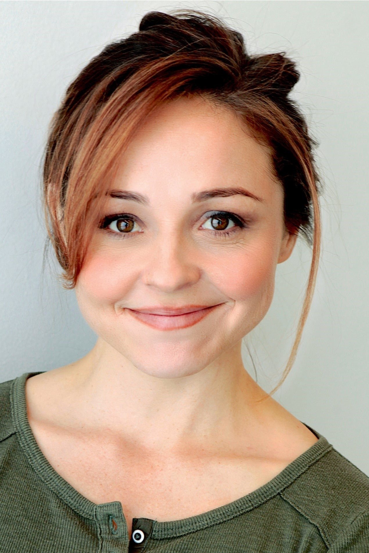 Ellie Araiza backdrop