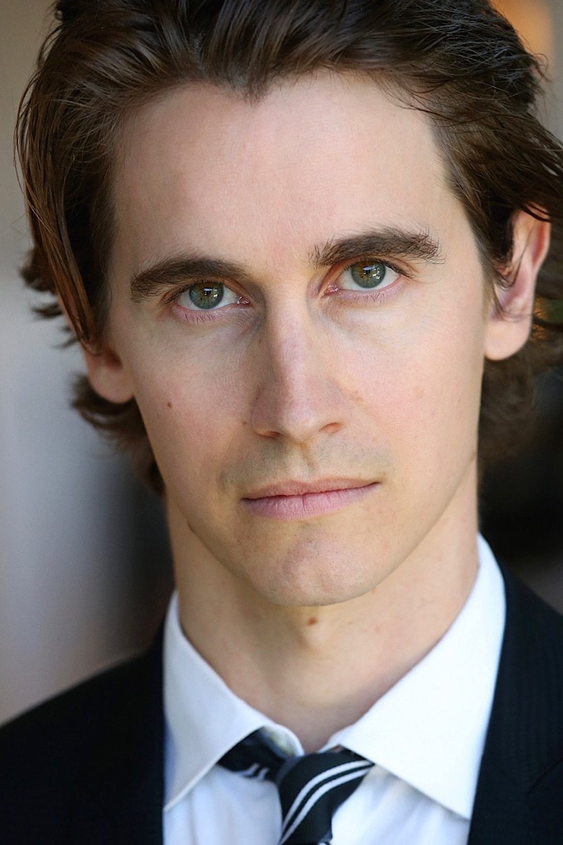 Morgan Roberts: Morgani Roberç backdrop