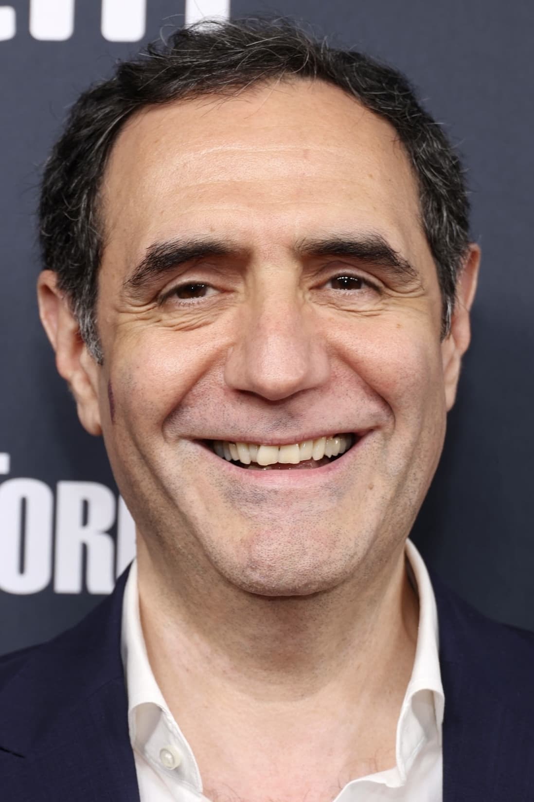 Karren Karagulian backdrop