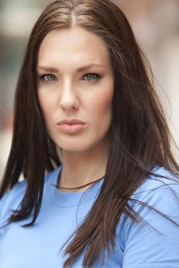 Kari Nissena backdrop