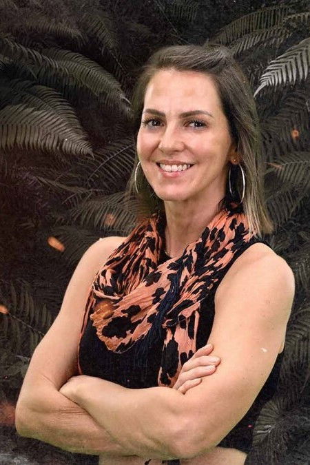 Cecilia Ponce backdrop