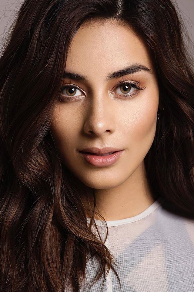 Esmeralda Pimentel backdrop