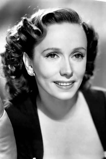 Mila Parély → Mila Parjeli backdrop