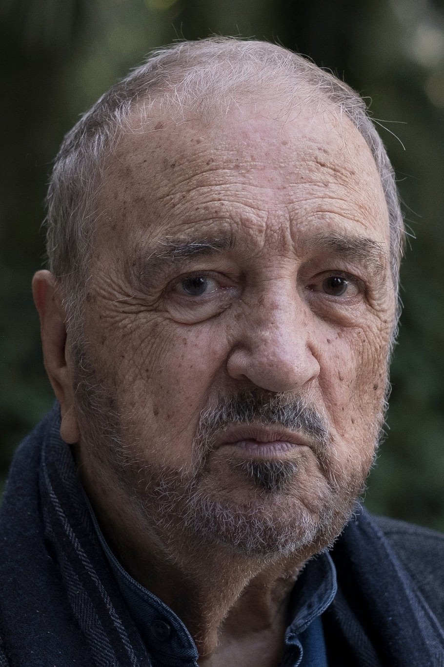 Xhian-Klodi Karrier backdrop