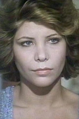 Vanessa Hidalgo backdrop