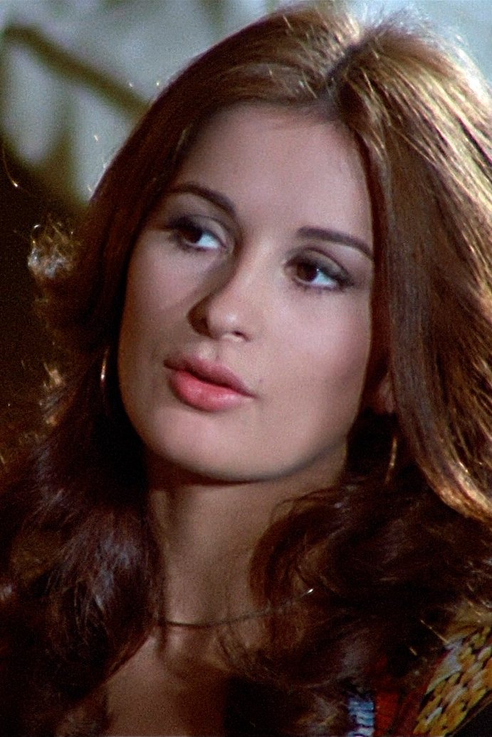 Betsabé Ruiz backdrop