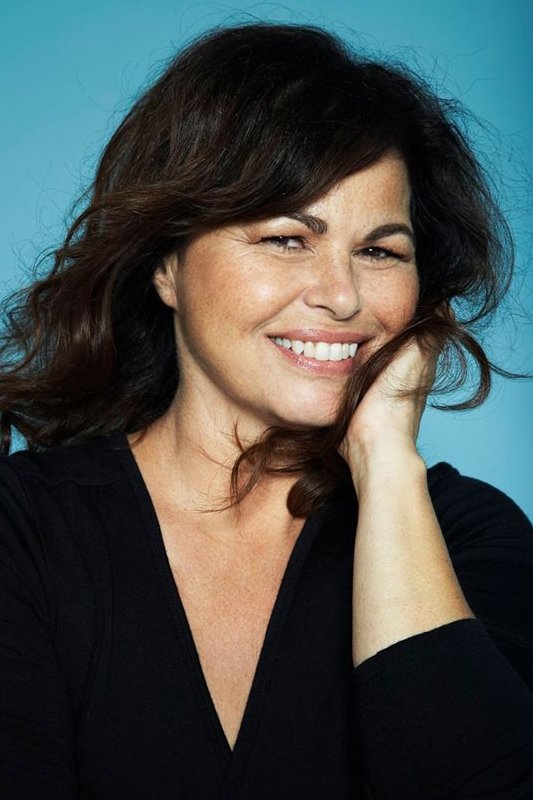 Dominique Pétin backdrop