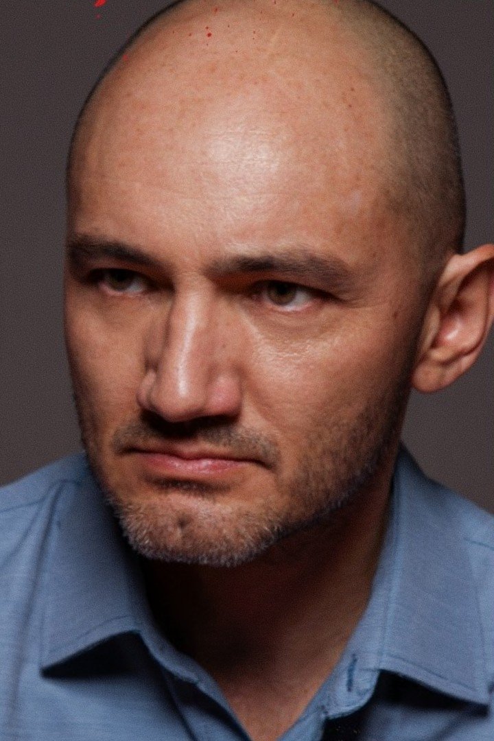 Adolfo Madera backdrop