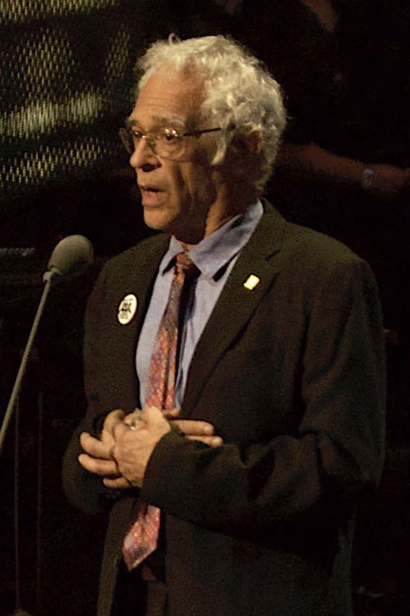 Juan Mora Catlett backdrop