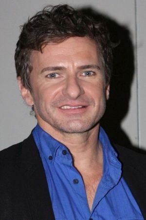 Damian de Montemas backdrop