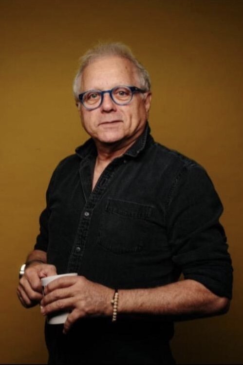 Orlando Urdaneta backdrop