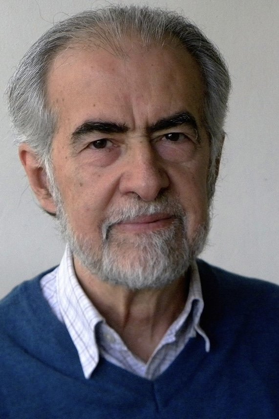 Thaelman Urgelles backdrop