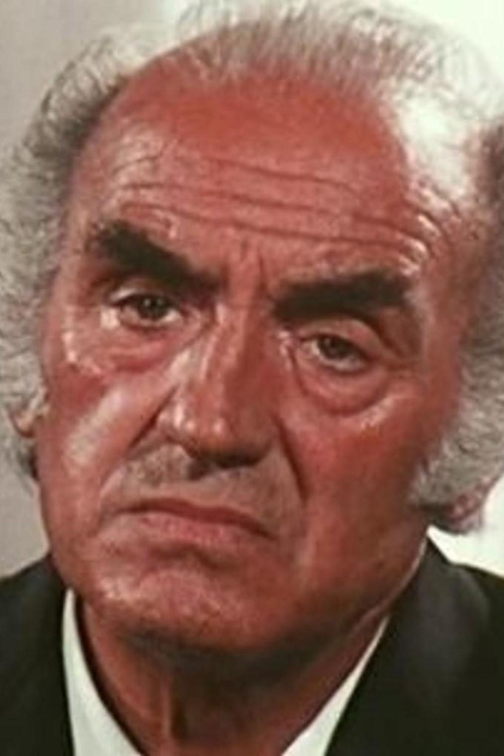 Bitto Albertini backdrop