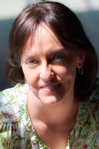 Tania Hermida backdrop