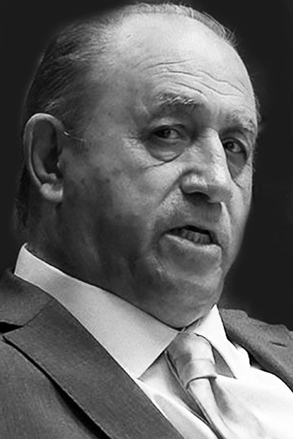 Luis Margani → Luisi Margani backdrop