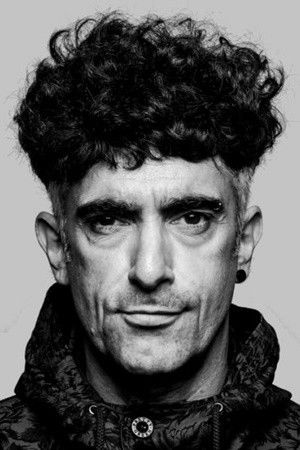 Favio Posca backdrop