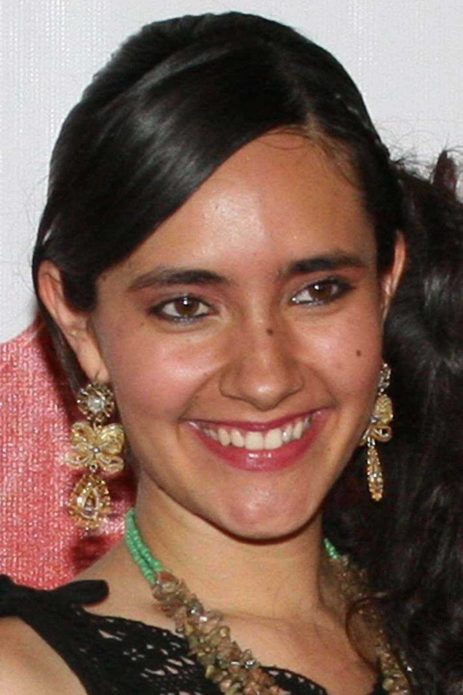 Denis Montes backdrop