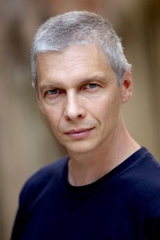 Augusto Poderosi backdrop