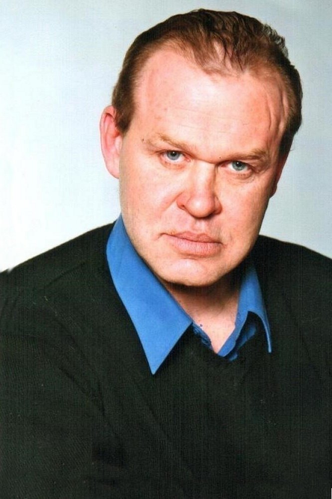 Aleksandr Borovikov backdrop