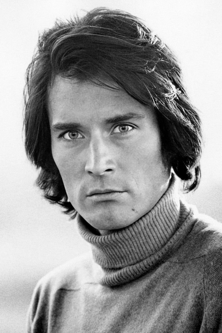 Stephen Forsyth backdrop