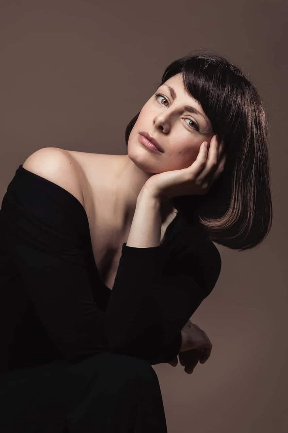 Yana Titova backdrop