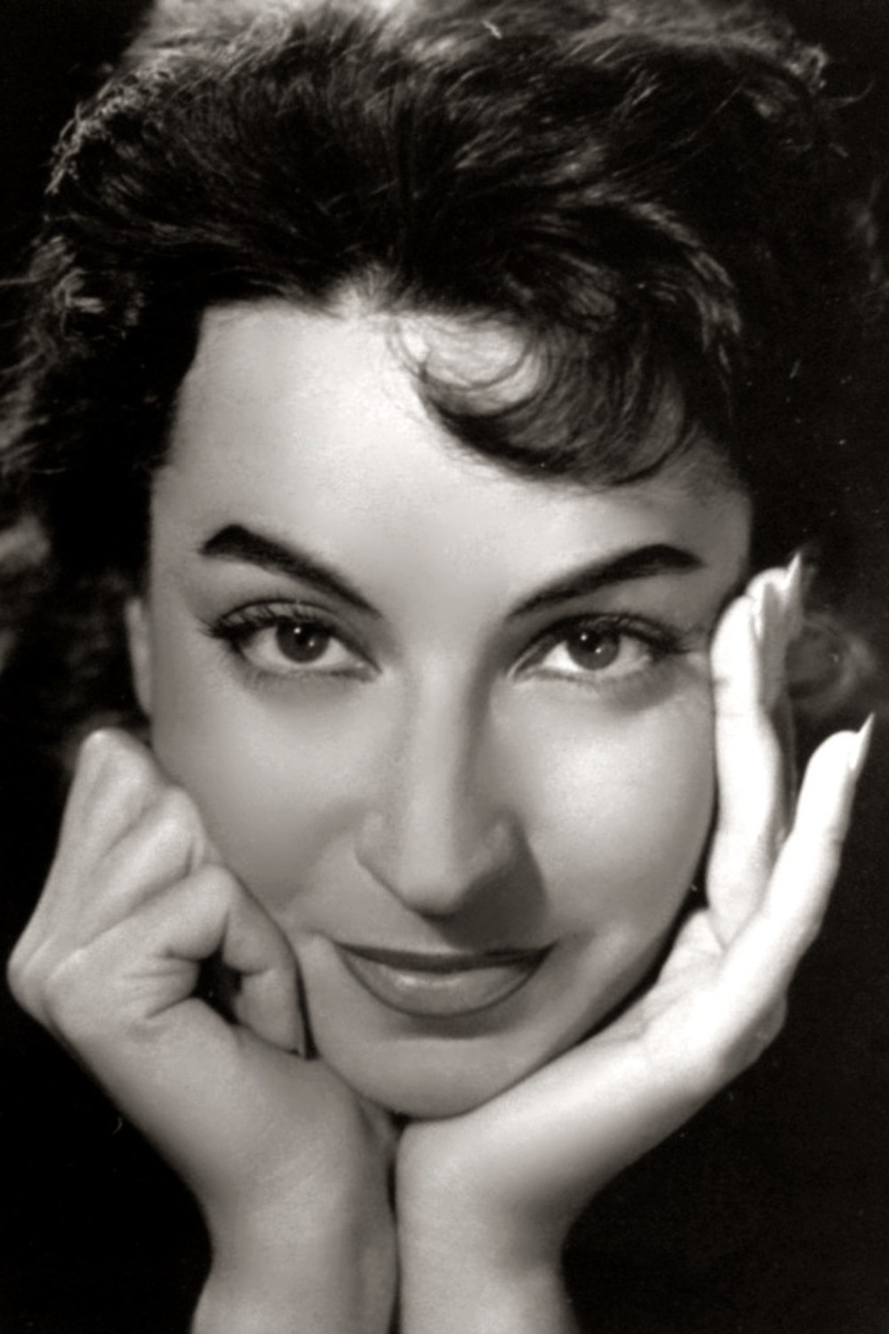 Inda Ledesma backdrop