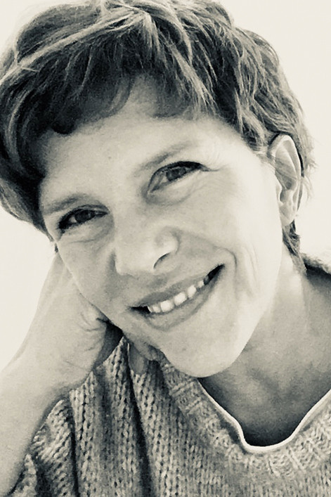 Sophie Leblond backdrop