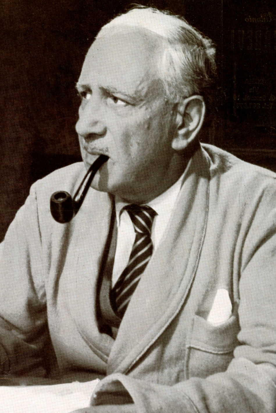 Olinto Cristina backdrop