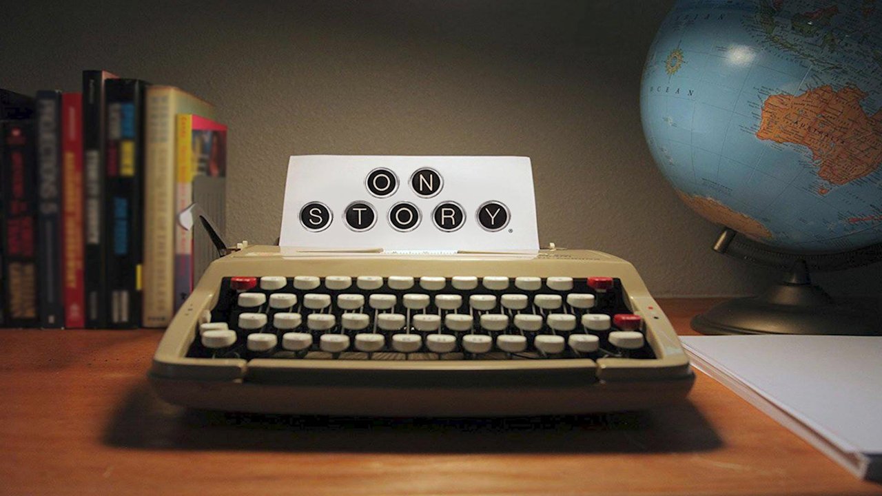 Në Histori backdrop