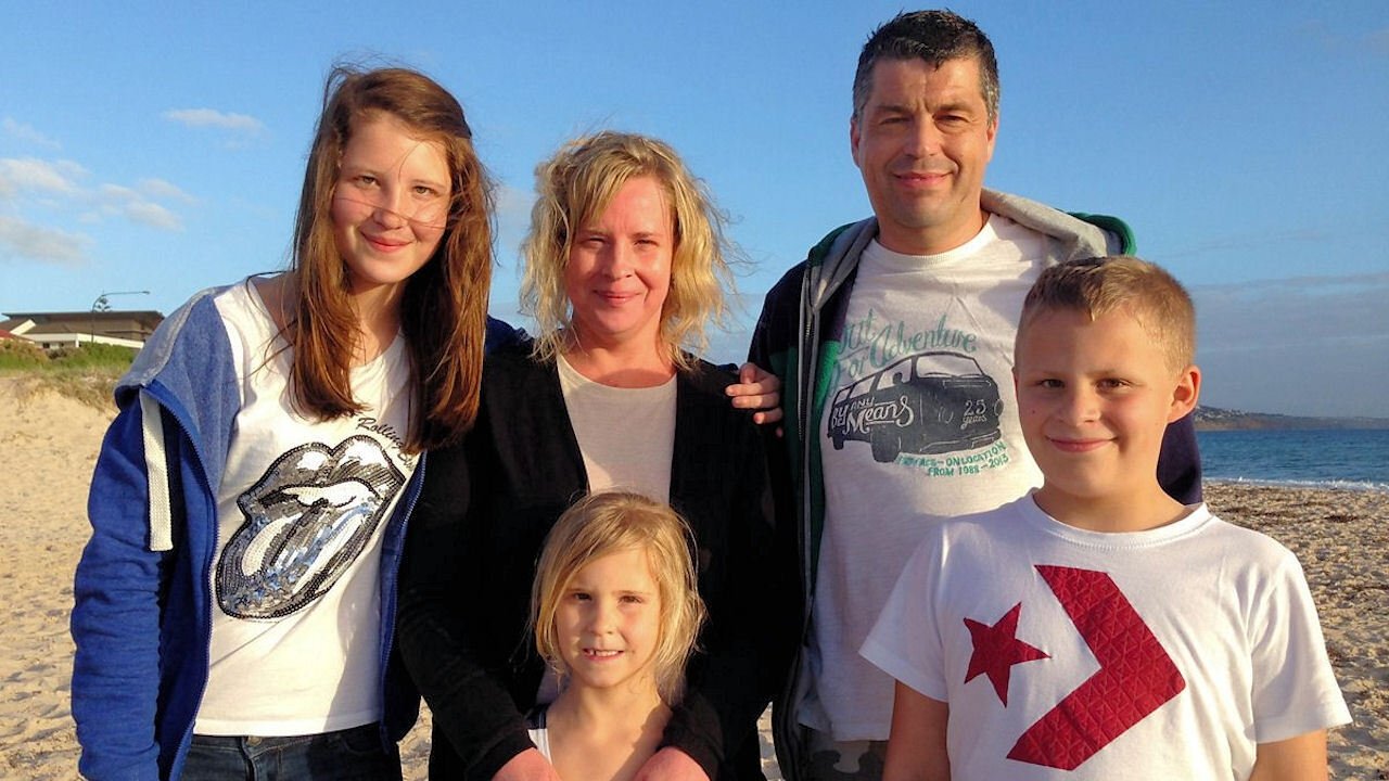 Kënga Blu - Historia e Arteve të Suomisë backdrop