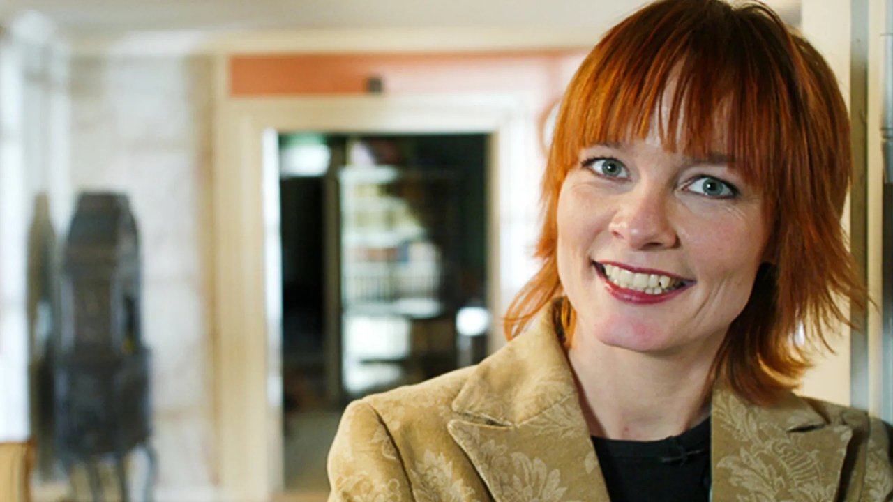 Pensioni Dashuria është rozë backdrop