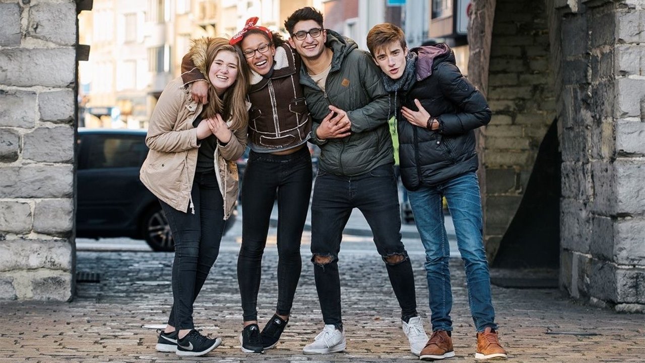 Aventura e Unazës backdrop