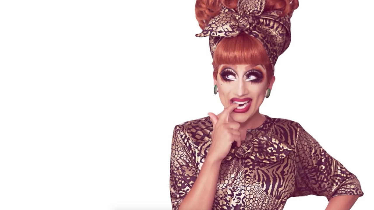 Jo Sot, Bianca backdrop