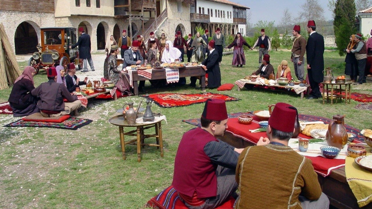 Zotëri i Fundit i Ballkanit backdrop