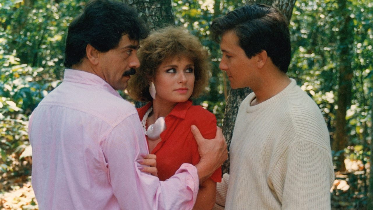 Valeria dhe Maximiliano backdrop