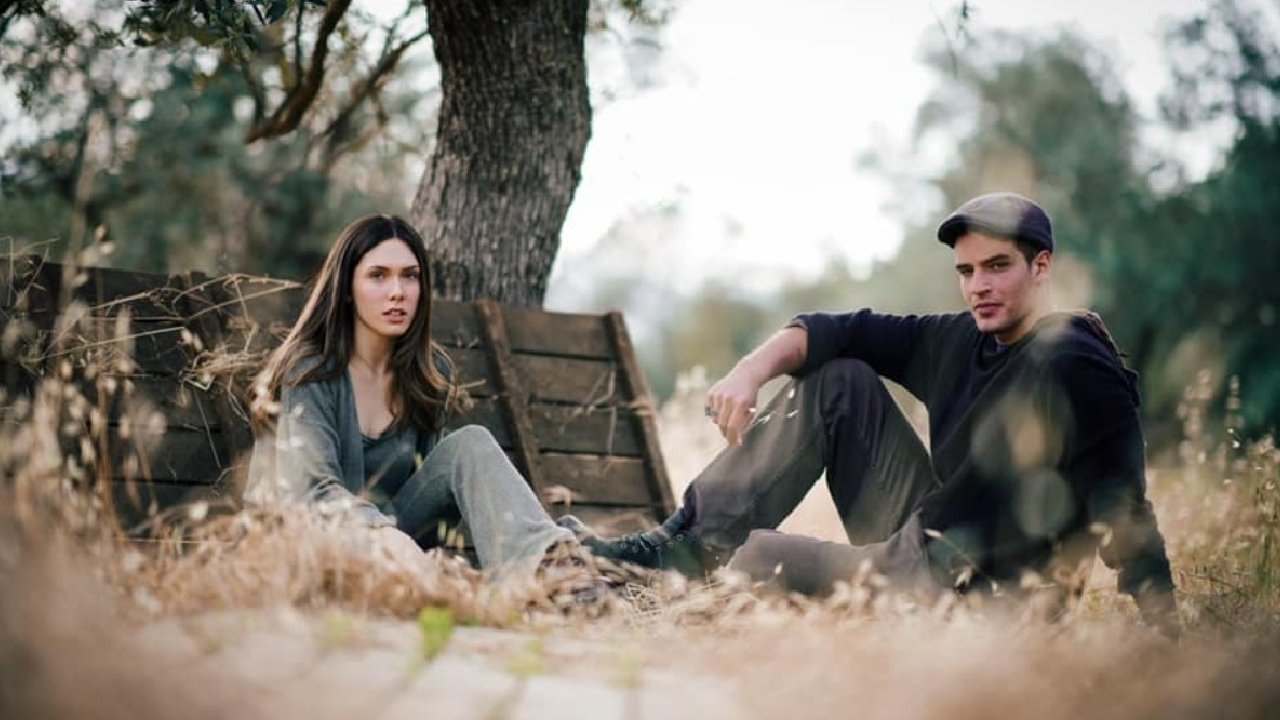 Toka e Ullinjve backdrop