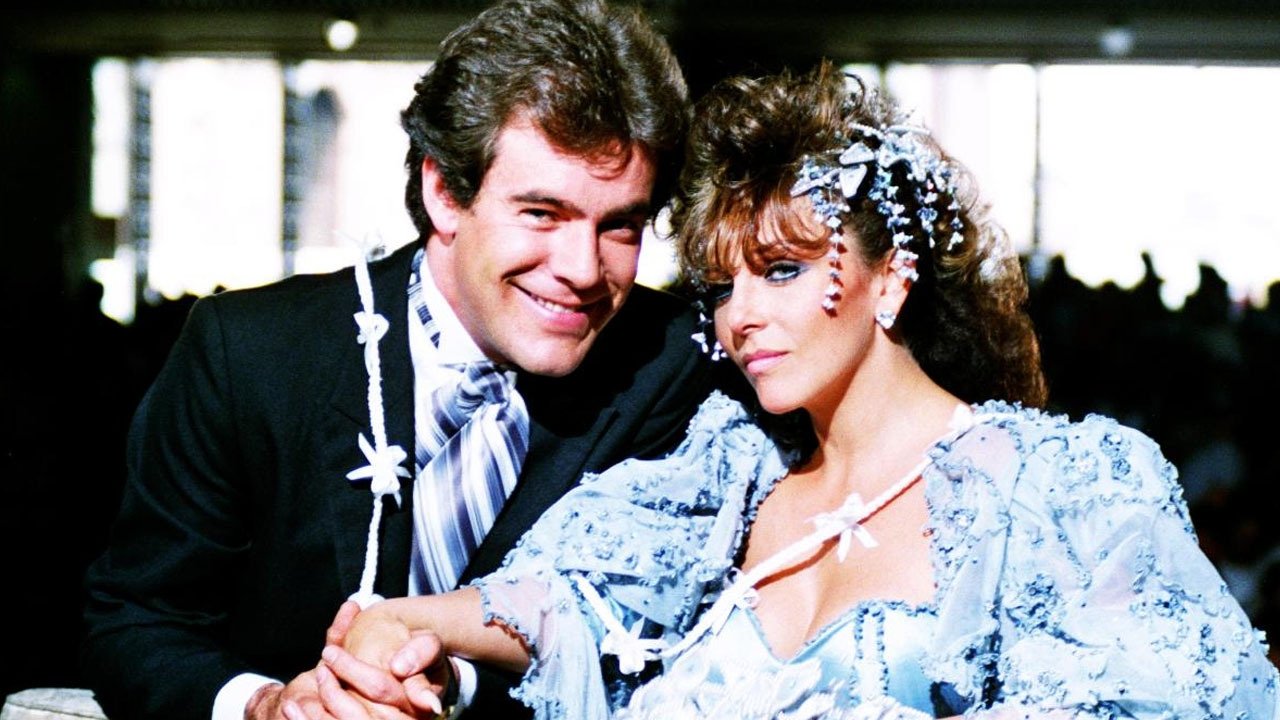 Rosa e egër backdrop