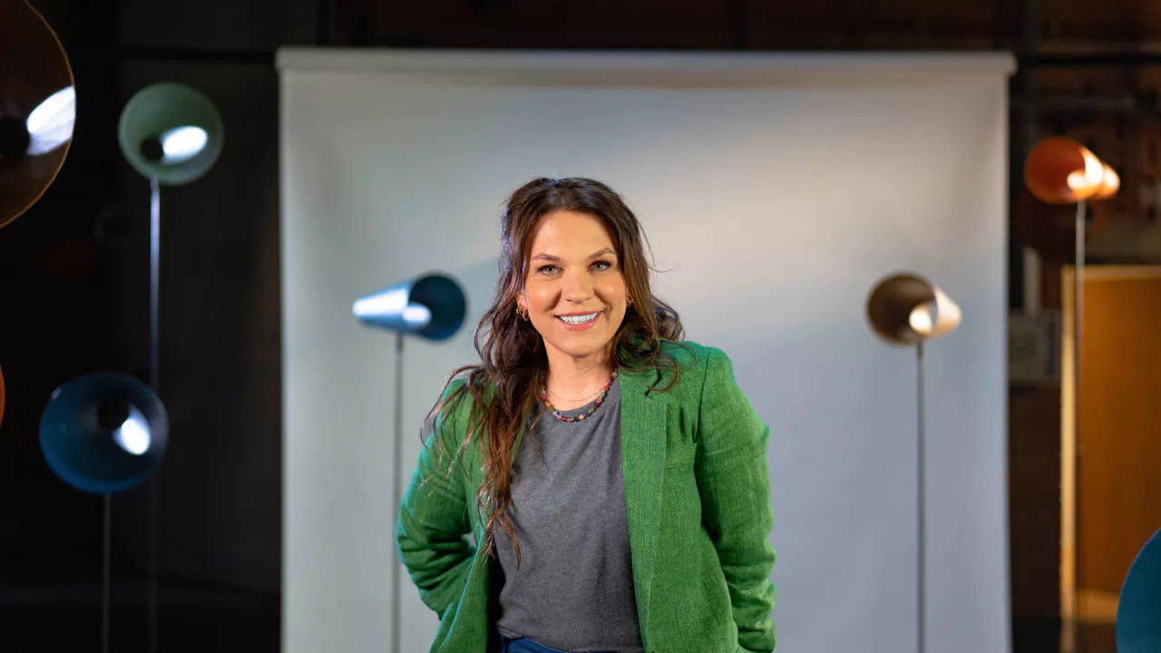 Durf të pyesësh backdrop