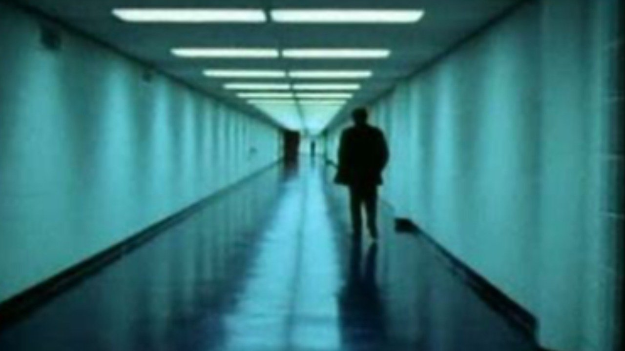 Vendimi Për Gëdhinë Çfarë Ndodhi me Ëndrrën Tonë të Lirisë backdrop