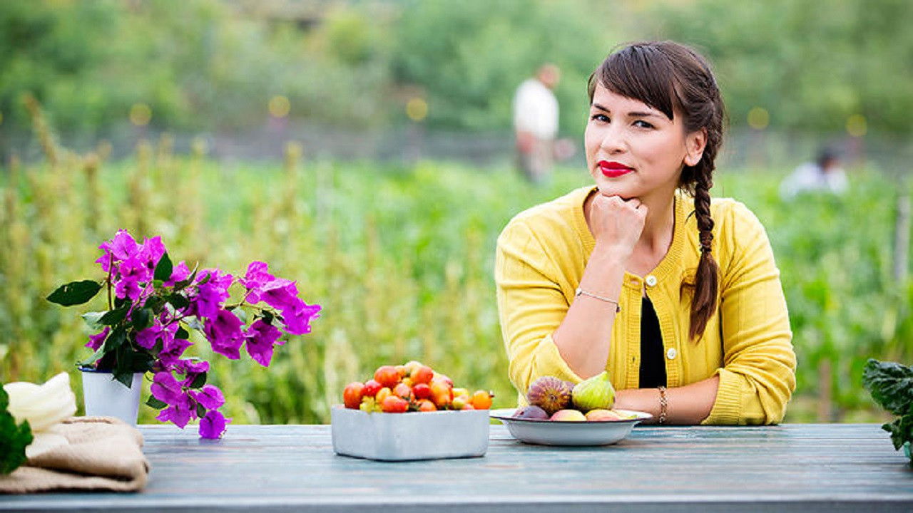 Dita e Kuzhinës së Rachel Khoo: Melburn backdrop