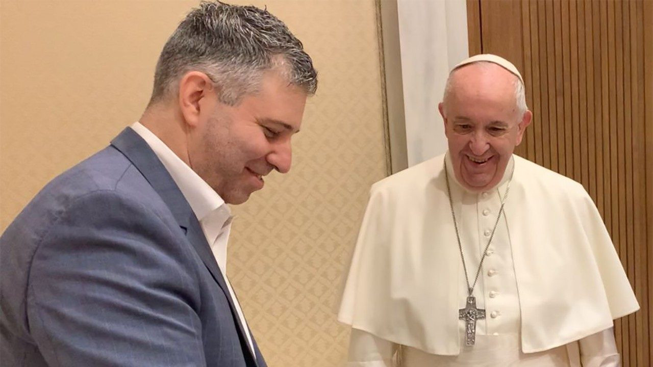 Françesku, Jezuiti backdrop