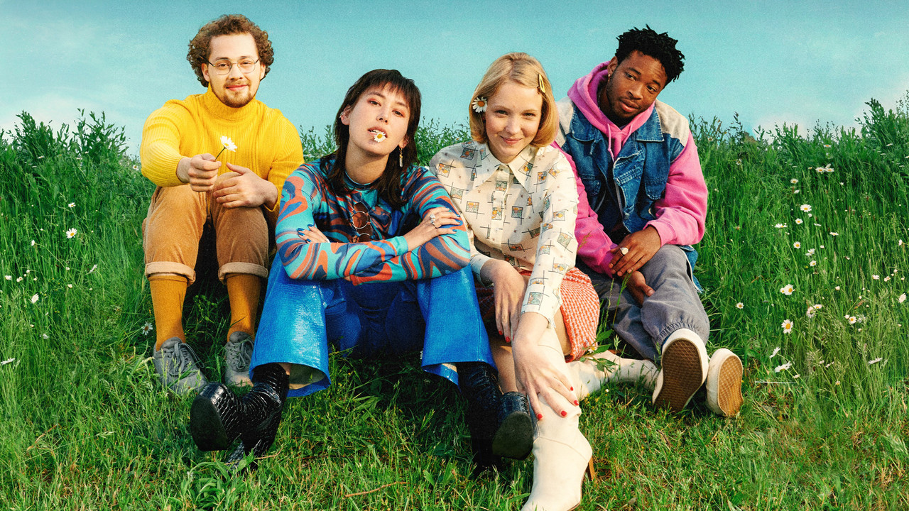 Të Dashuruarit backdrop