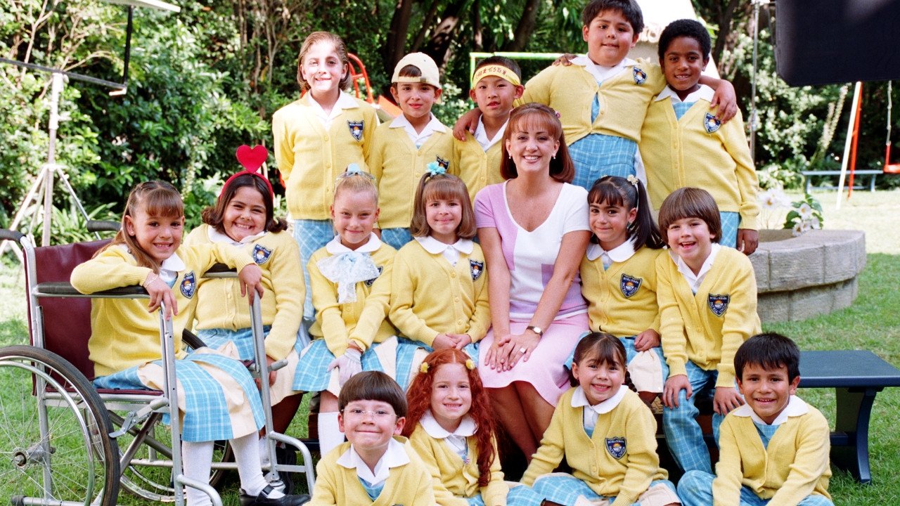 Jetojnë fëmijët backdrop