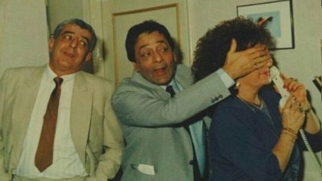 Familja Kuruntu backdrop