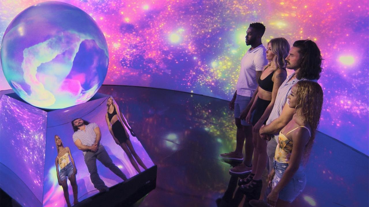 Dashuria Kozmike backdrop