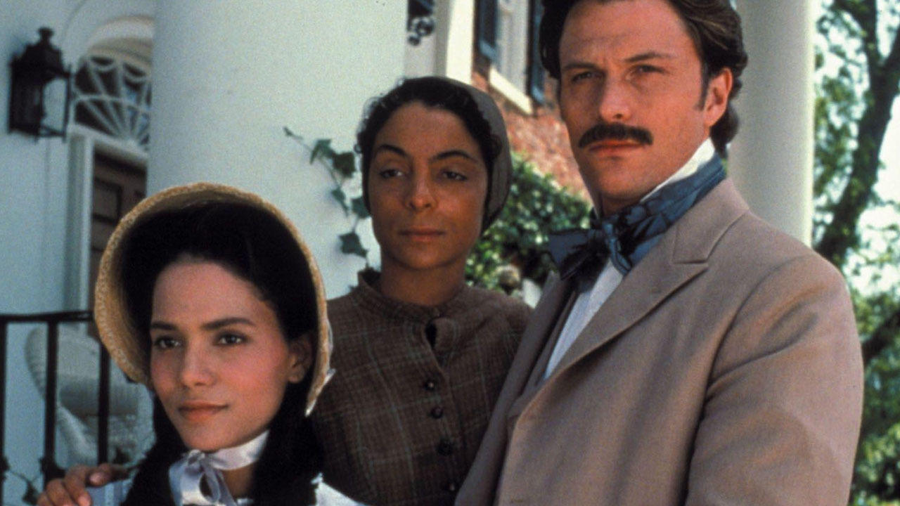 Mbreteresha e Alex Haley-t backdrop