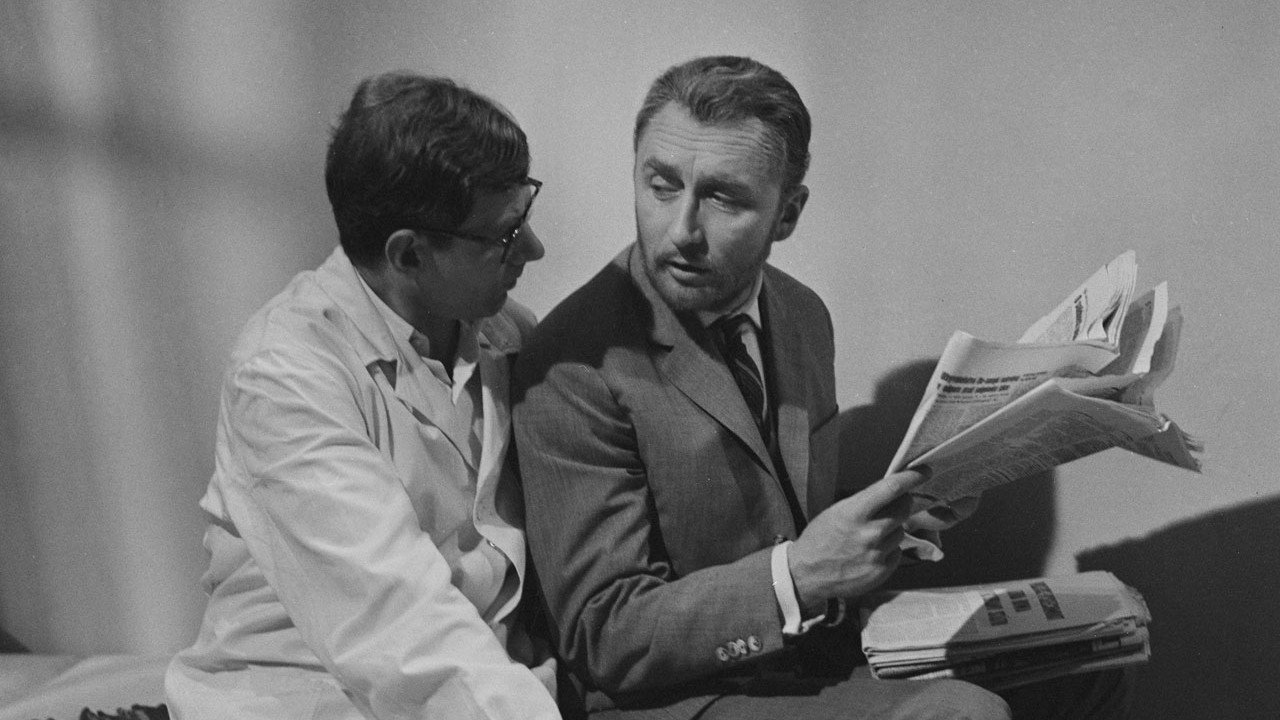 Ministria e frikës backdrop