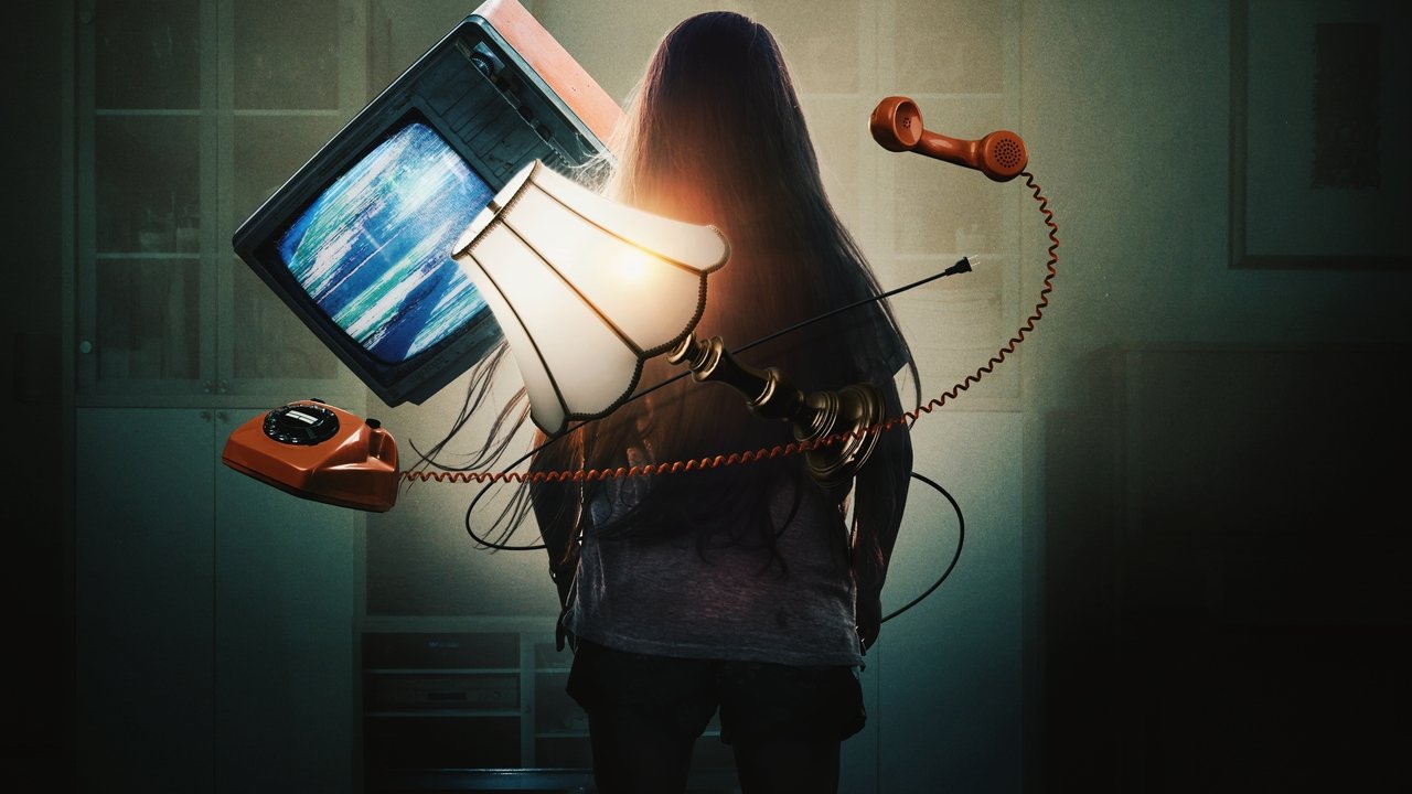 Demonë dhe Shpëtimtarë backdrop