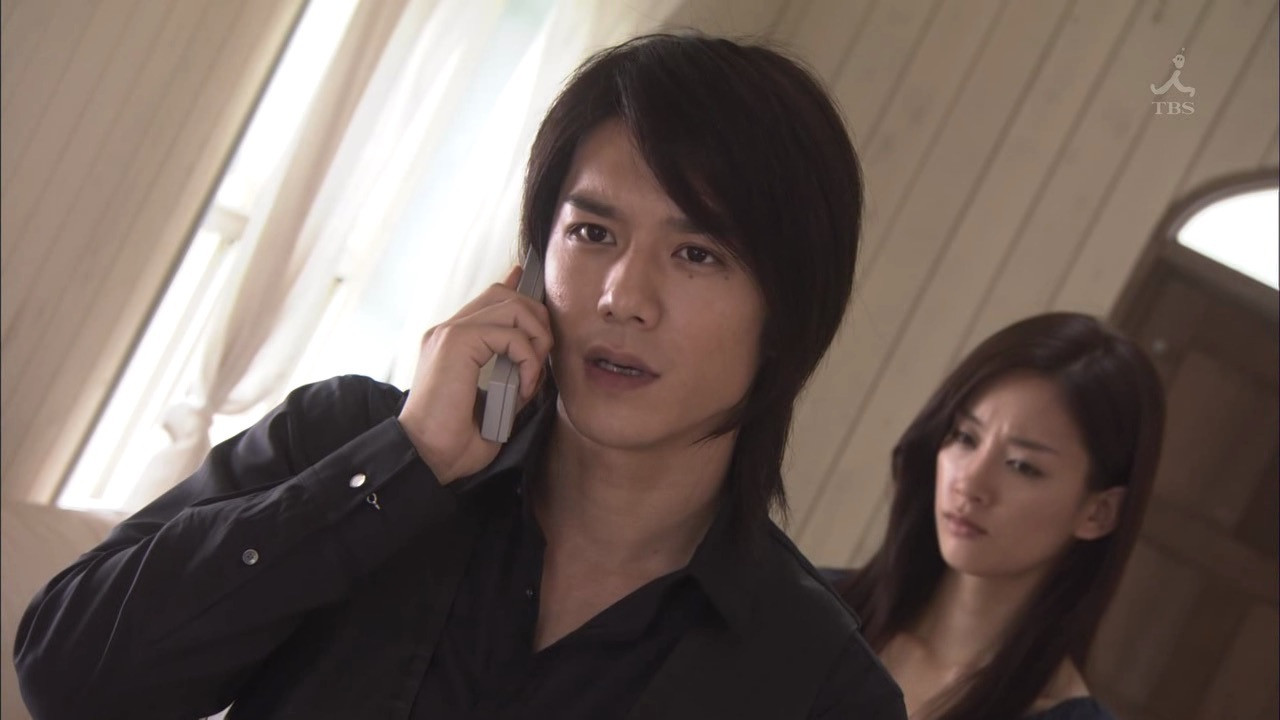 Qeni i Orthrosit backdrop