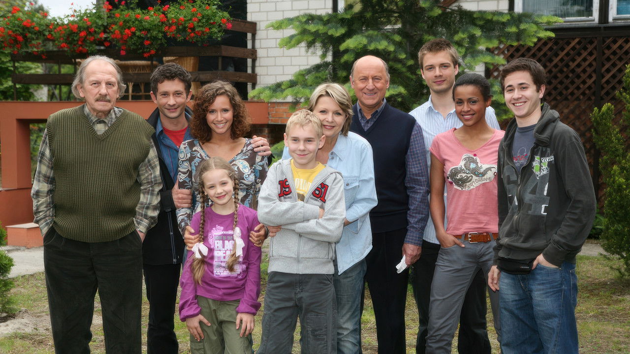 Familja Zëvendësuese Plus backdrop